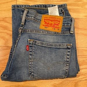 Levi’s 511 - slim fit stretch jean. 31x32